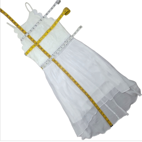 BCX Juniors Lace Hi-Low Fit & Flare Dress Size 3 - Picture 8 of 13